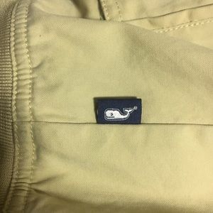 Vineyard vines Tan Harrington in Large